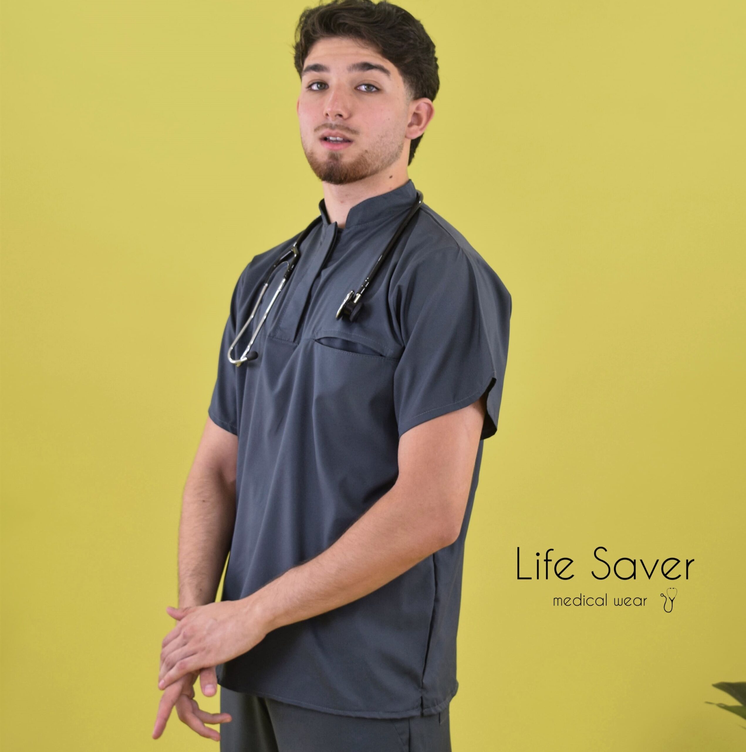 LogoLicious_20250906_204644